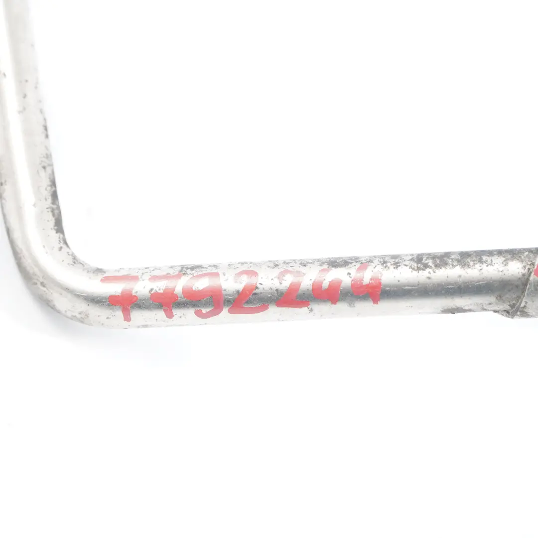 Tubo dell'olio BMW E60 E61 535d Diesel M57N Linea uscita ritorno turbo per con numero di parte 7792244 Tubo dell'olio BMW E60 E61 535d Diesel M57N Linea uscita ritorno turbo - SKU 7792244 - Numero di parte 7792244