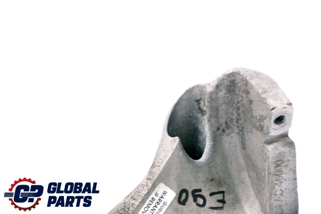 Łapa Wspornik Kompresora Klimatyzacji do BMW E90 o numerze 64557792318 BMW E90 Łapa Wspornik Kompresora Klimatyzacji - SKU 7792318 - Numer Części 64557792318