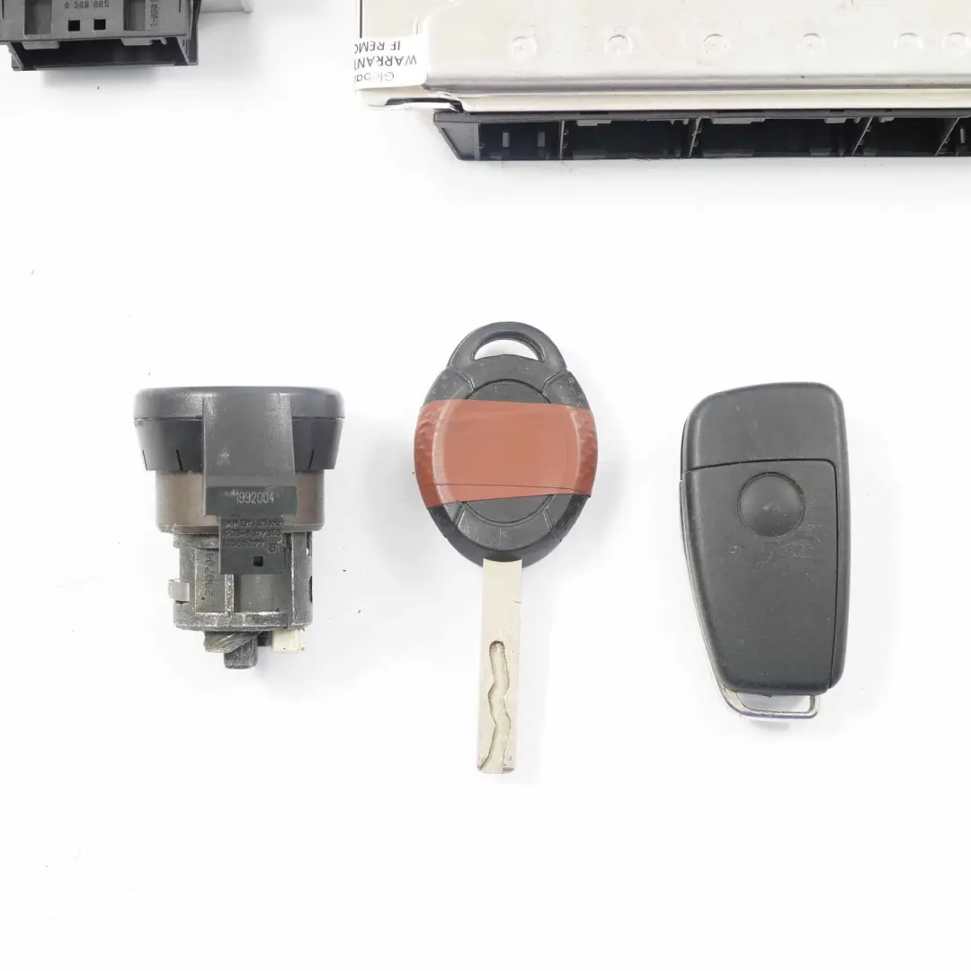 Mini One D Diesel W17 Unite Commande Moteur + EWS + 2 CLE - SKU 7792544-1 - Numéro de pièce 7792544