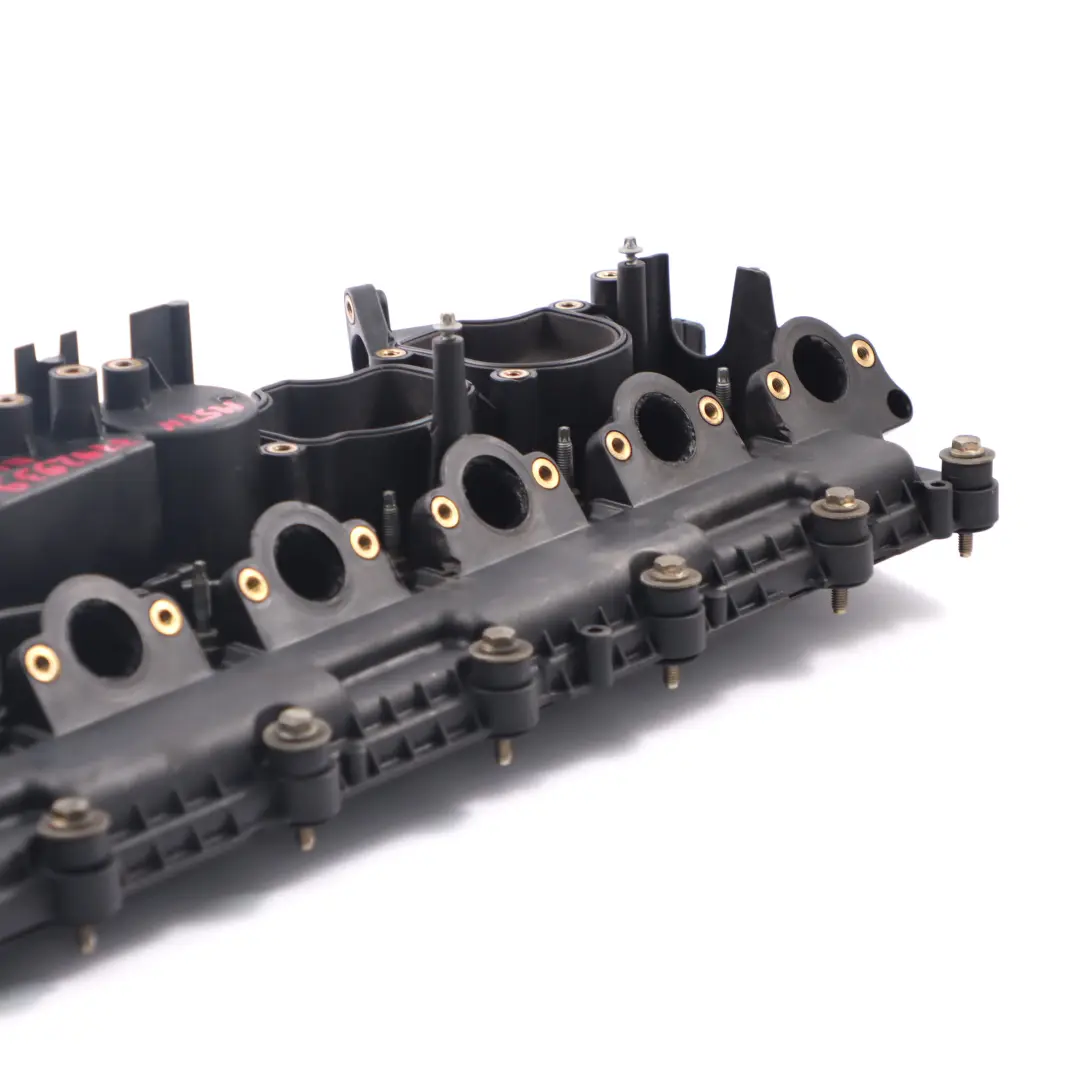 M57N Diesel Tête cylindre recouvrement culbuteur 7792914 pour BMW E60 E61 535d à propos du numéro de pièce 7792939 BMW E60 E61 535d M57N Diesel Tête cylindre recouvrement culbuteur 7792914 - SKU 7792939 - Numéro de pièce 7792939