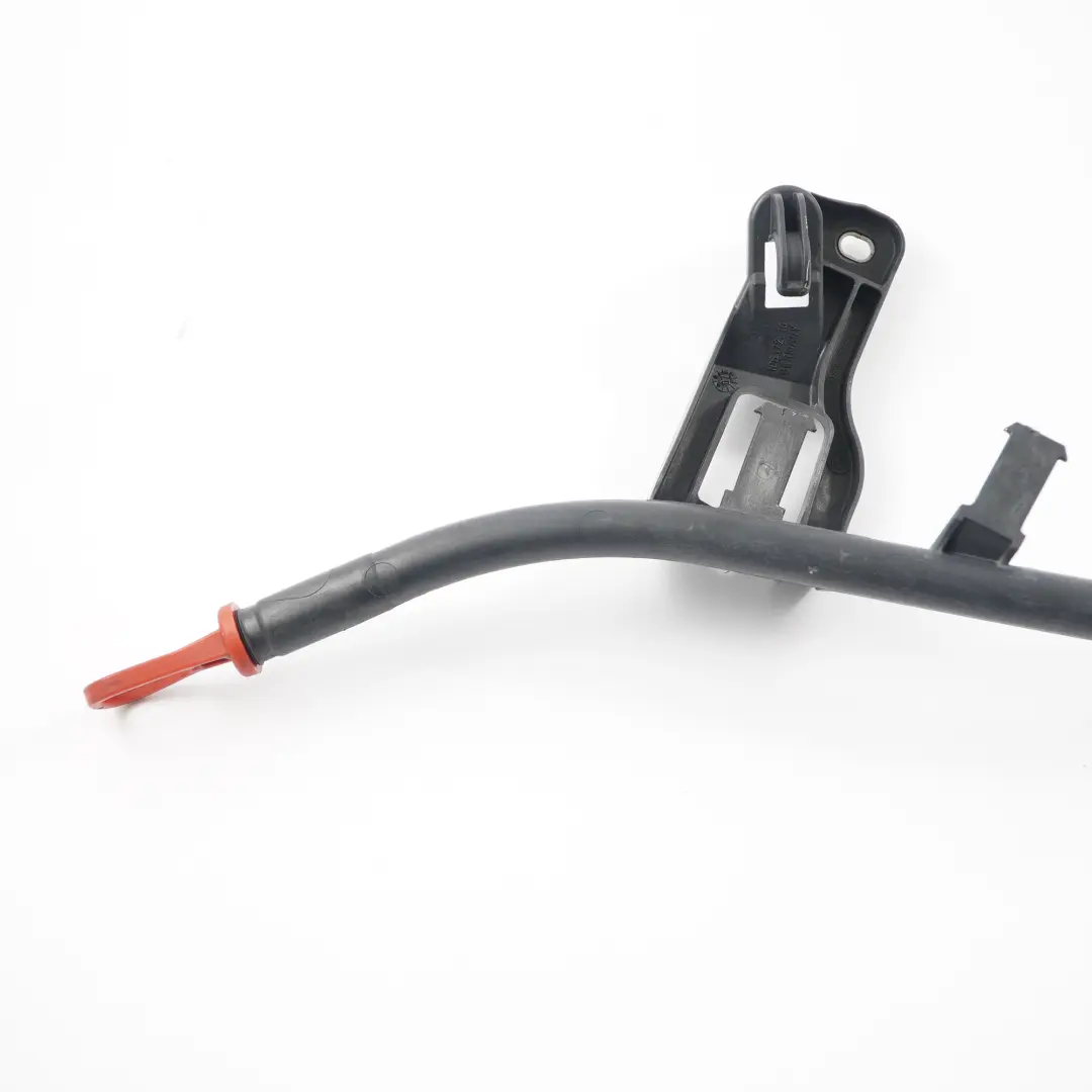 Motore M57N2 Tubo astina livello olio per Astina BMW E90 E91 E92 E93 con numero di parte 7793017 Astina BMW E90 E91 E92 E93 Motore M57N2 Tubo astina livello olio - SKU 7793017 - Numero di parte 7793017