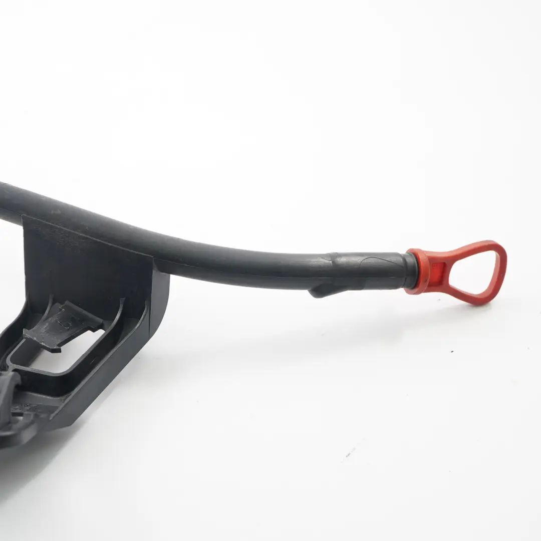 Jauge BMW E90 E91 E92 E93 Moteur M57N2 Niveau d'huile Tube Jauge pour à propos du numéro de pièce 7793017 Jauge BMW E90 E91 E92 E93 Moteur M57N2 Niveau d'huile Tube Jauge - SKU 7793017 - Numéro de pièce 7793017