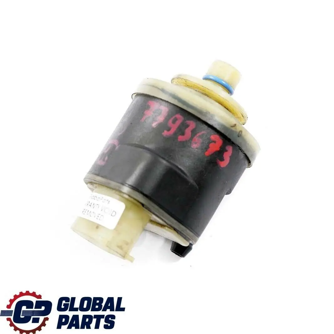 riscaldatore di carburante con 4 pin Diesel per BMW E90 E90N E91 E92 E93 LCI con numero di parte 7793673 BMW E90 E90N E91 E92 E93 LCI riscaldatore di carburante con 4 pin Diesel - SKU 7793673 - Numero di parte 7793673