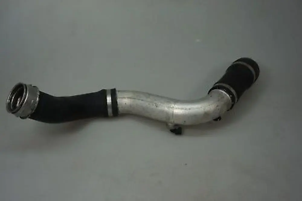 BMW E90 318d 320d M47N2 Diesel Conduite d'air de suralimentation Turbo - SKU 7793784 - Numéro de pièce 7793784