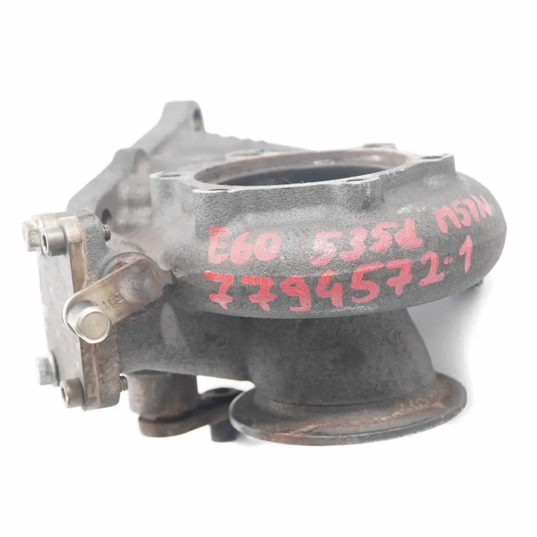 Parte Turbo BMW E60 E61 535d M57N Diesel Motore Copertura Caricabatterie per con numero di parte 7794572 Parte Turbo BMW E60 E61 535d M57N Diesel Motore Copertura Caricabatterie - SKU 7794572-1 - Numero di parte 7794572