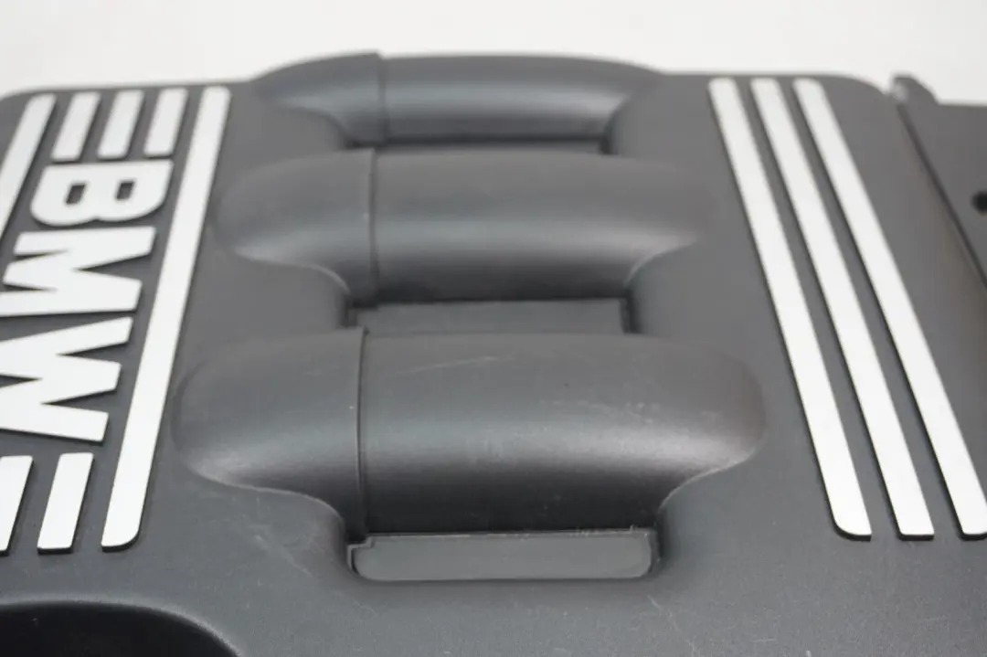 BMW E60 E61 E83 X3 Pokrywa Osłona Silnika Górna 7807247 - SKU 7794700 - Numer Części 7794700