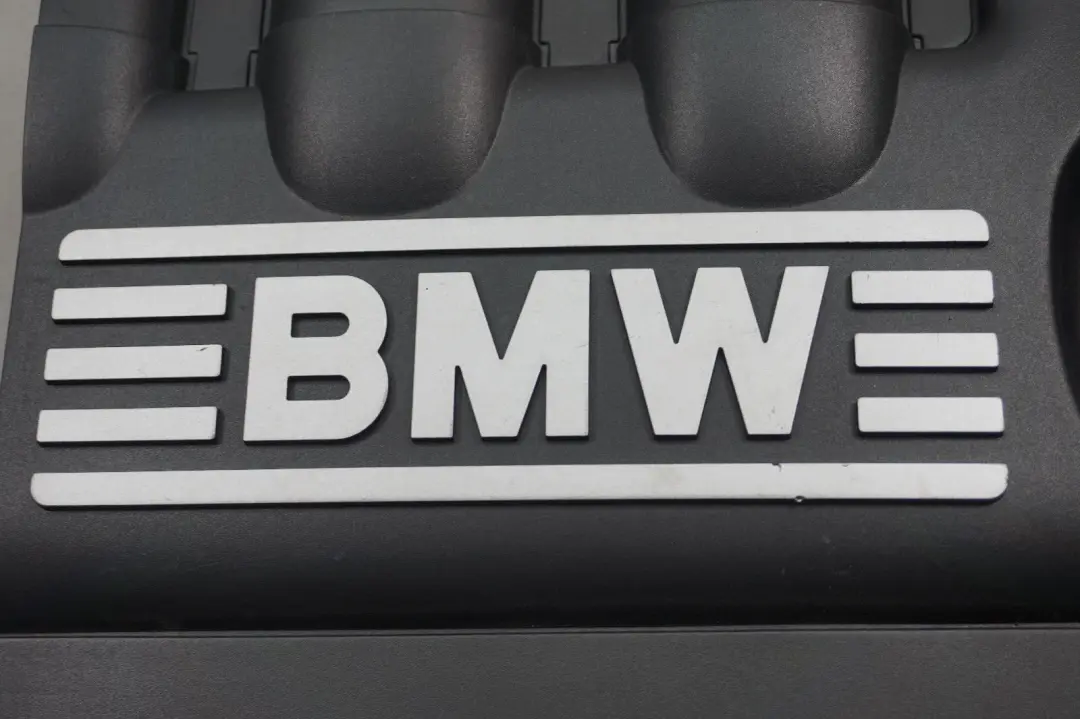 BMW E60 E61 E83 X3 Pokrywa Osłona Silnika Górna 7807247 - SKU 7794700 - Numer Części 7794700
