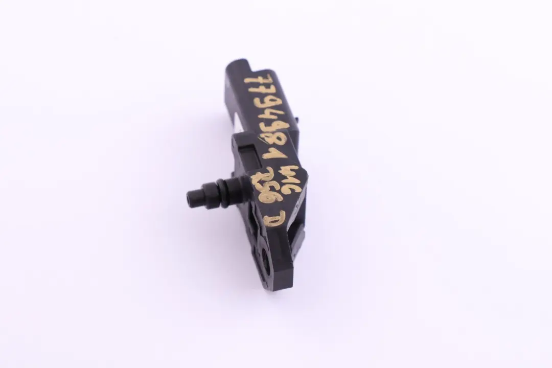 Temperature Pressure Sensor Boost to Mini Cooper One D R55 R56 W16 with Part number 7794981 Mini Cooper One D R55 R56 W16 Temperature Pressure Sensor Boost - SKU 7794981 - Part number 7794981