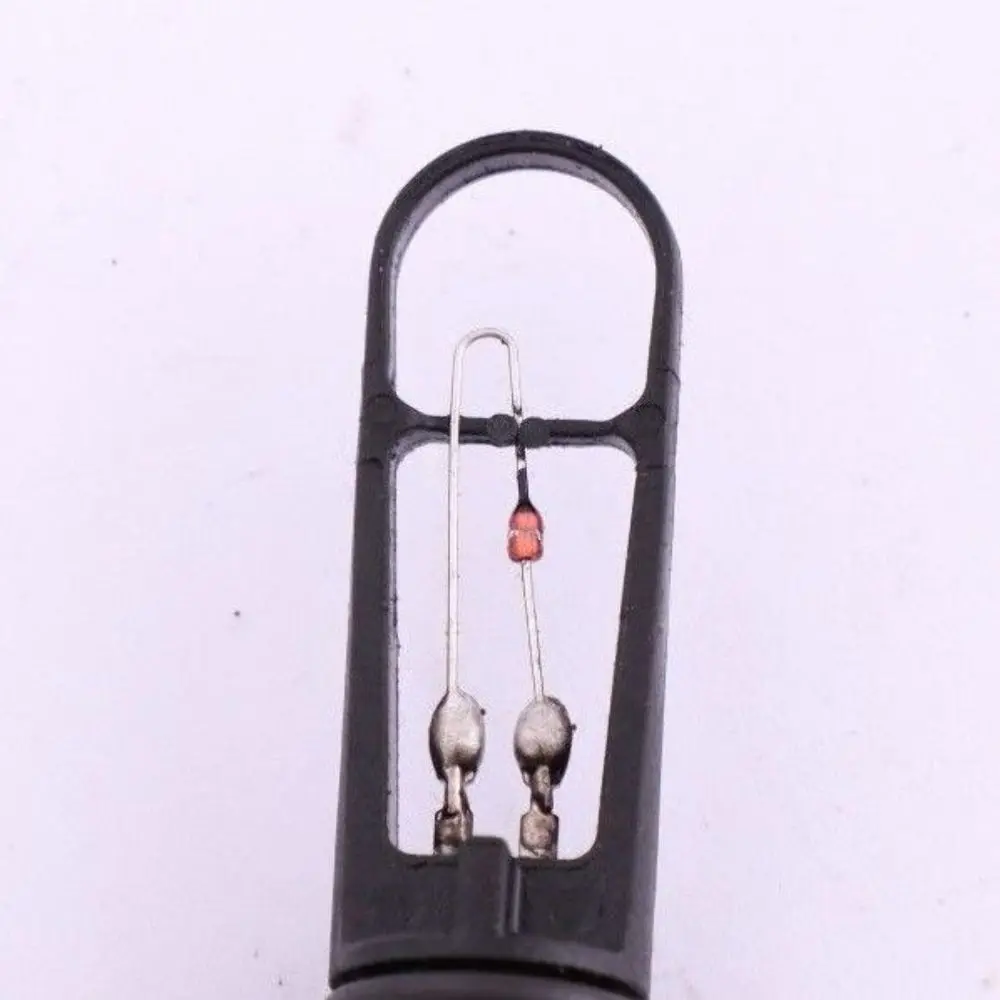 Temperature Sensor Charge Air to Mini Cooper One D R55 R56 W16 with Part number 7794982 Mini Cooper One D R55 R56 W16 Temperature Sensor Charge Air - SKU 7794982 - Part number 7794982