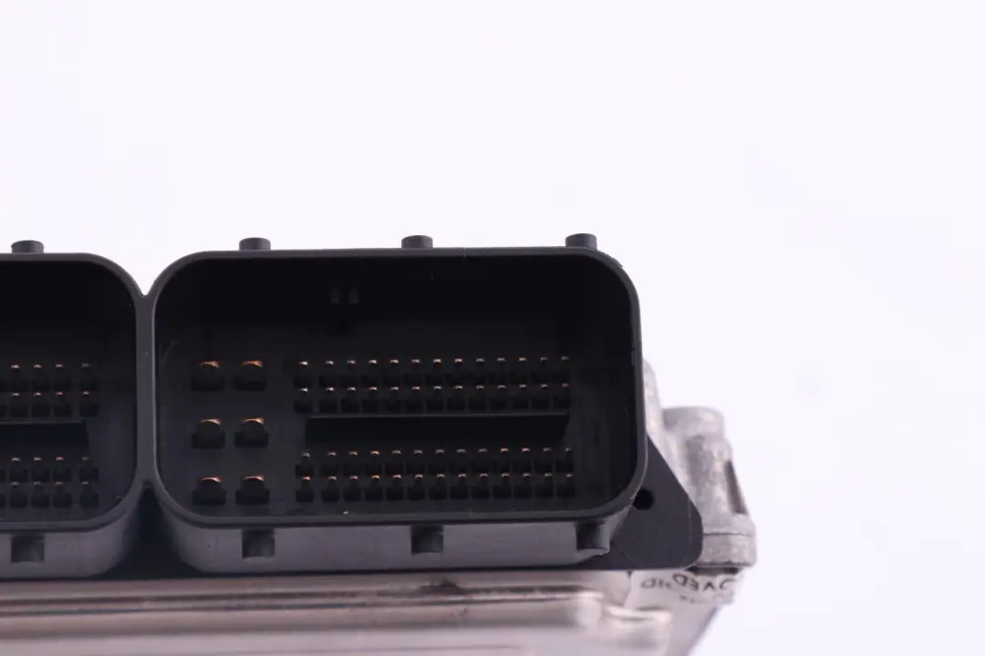 £BMW 1 3 Series E87 E90 E91 118d 318d Engine ECU Kit DDE CAS2 Key to with Part number 7795844 £BMW 1 3 Series E87 E90 E91 118d 318d Engine ECU Kit DDE CAS2 Key - SKU 7795844 - Part number 7795844