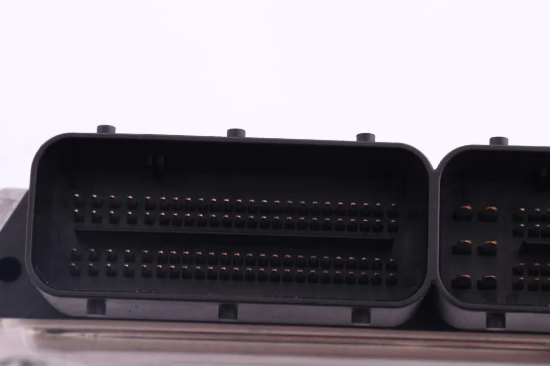 £BMW 1 3 Series E87 E90 E91 118d 318d Engine ECU Kit DDE CAS2 Key to with Part number 7795844 £BMW 1 3 Series E87 E90 E91 118d 318d Engine ECU Kit DDE CAS2 Key - SKU 7795844 - Part number 7795844