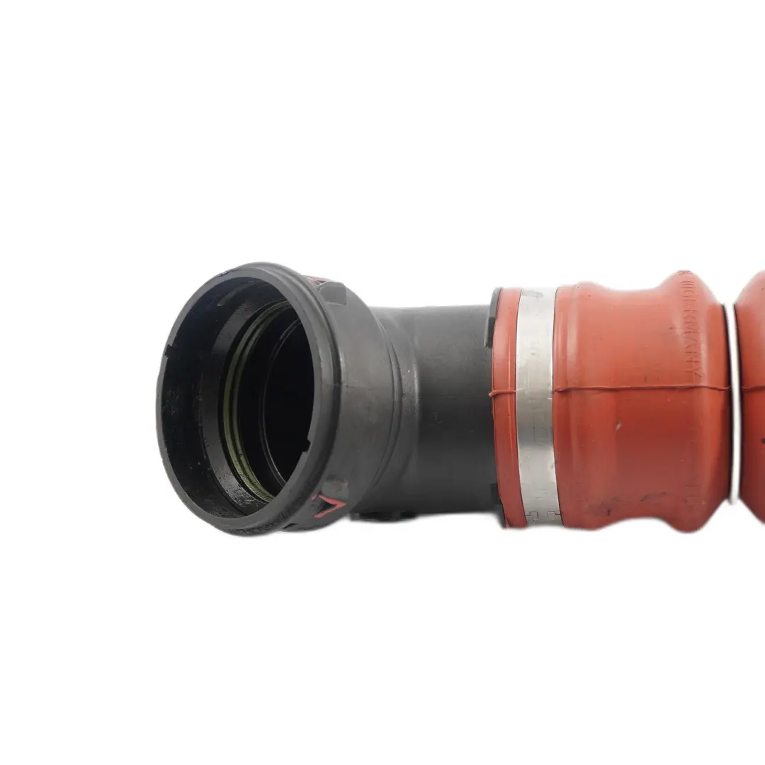 Série 7 E65 M57N2 730d Diesel Turbo Ligne d'air de suralimentation pour BMW à propos du numéro de pièce 7796299 BMW Série 7 E65 M57N2 730d Diesel Turbo Ligne d'air de suralimentation - SKU 7796299 - Numéro de pièce 7796299