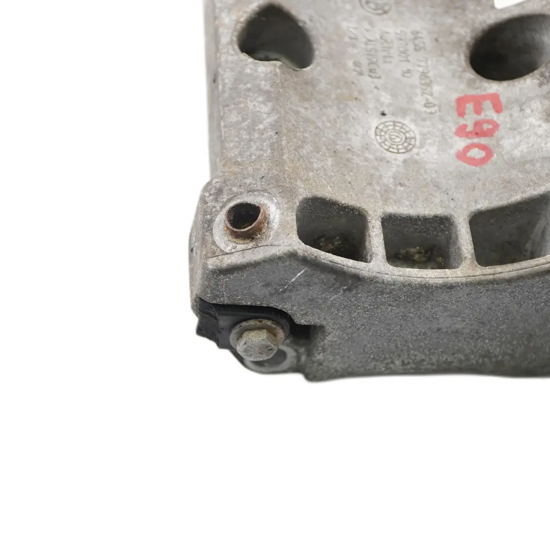 Halterung BMW E90 E91 E92 M57N2 Klimaanlagenhalterung für Kompressor mit Teilenummer 7796352 Kompressor Halterung BMW E90 E91 E92 M57N2 Klimaanlagenhalterung - SKU 7796352 - Teilenummer 7796352