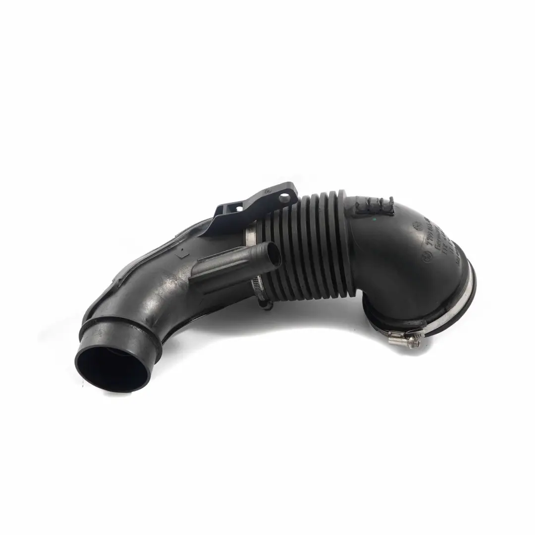 M57N2 Tubo aspirazione aria filtrata per BMW E60 E64 E90 LCI 535d 635d 335d con numero di parte 7796370 BMW E60 E64 E90 LCI 535d 635d 335d M57N2 Tubo aspirazione aria filtrata - SKU 7796370 - Numero di parte 7796370
