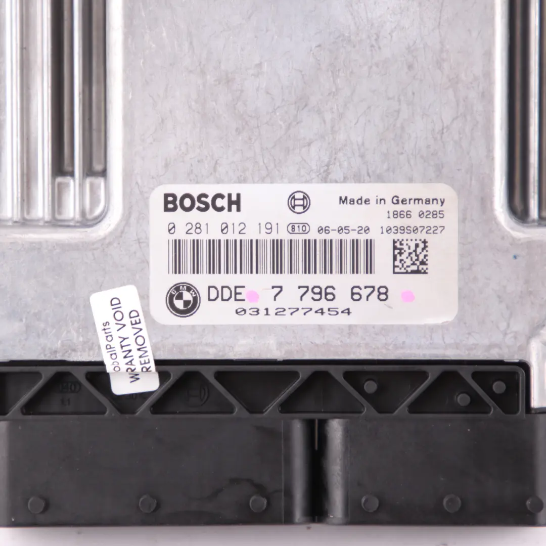 M57N Engine Control ECU Engine Control DDE Automatic to BMW E60 E61 535d with Part number 7796678 BMW E60 E61 535d M57N Engine Control ECU Engine Control DDE Automatic - SKU 7796678 - Part number 7796678