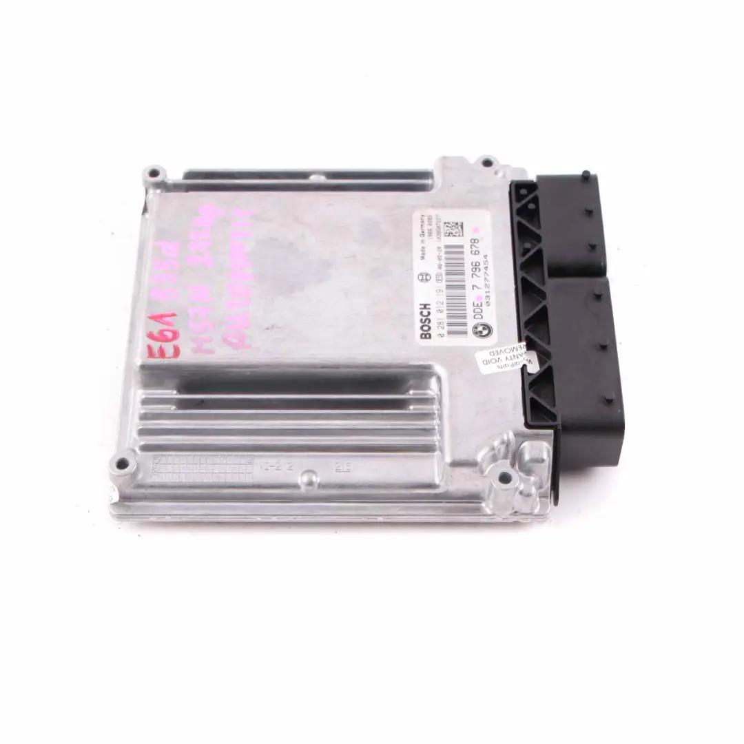 M57N Engine Control ECU Engine Control DDE Automatic to BMW E60 E61 535d with Part number 7796678 BMW E60 E61 535d M57N Engine Control ECU Engine Control DDE Automatic - SKU 7796678 - Part number 7796678