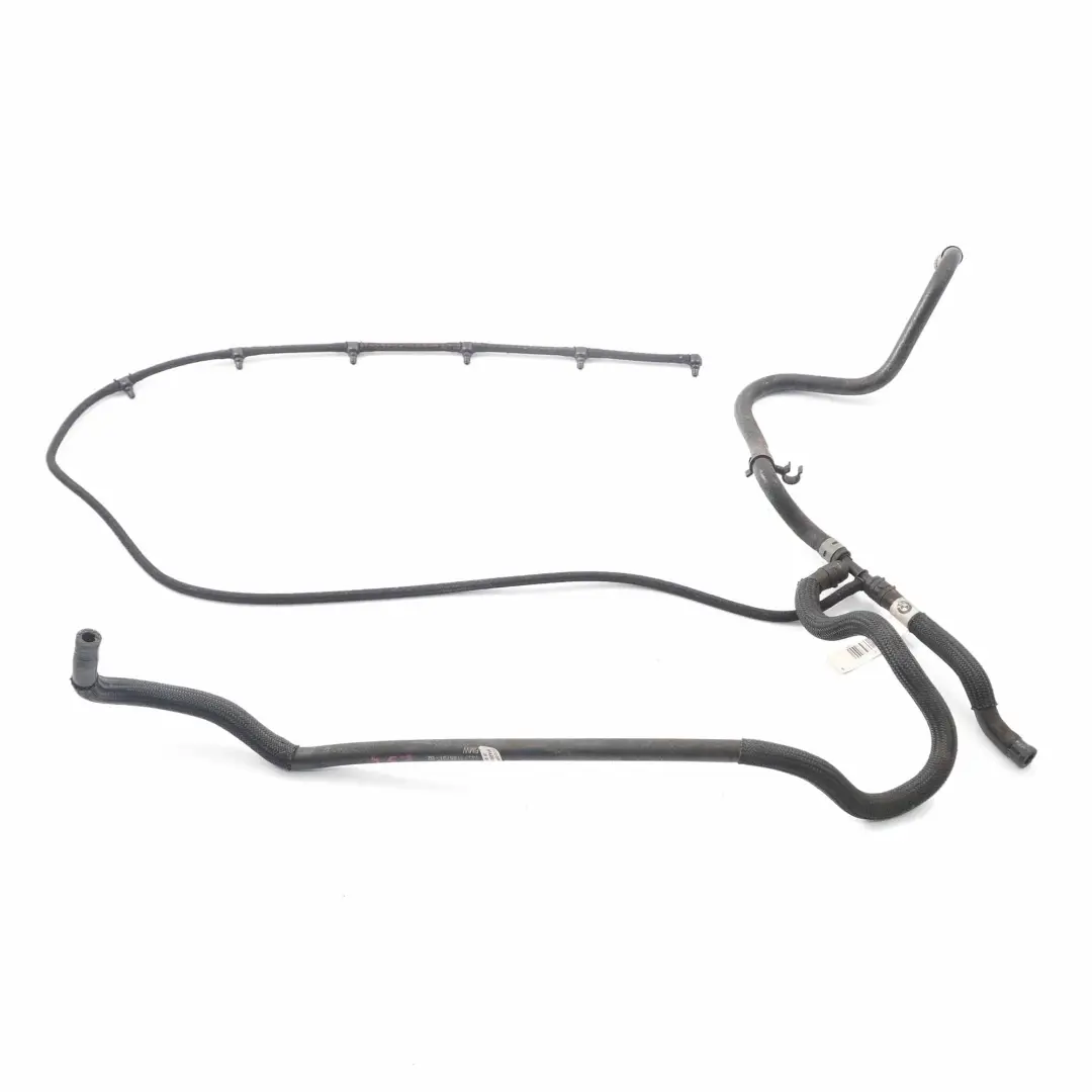 M57N Tuyau de retour de carburant Tuyau d'injecteurs pour BMW E46 E53 Diesel à propos du numéro de pièce 7796791 BMW E46 E53 Diesel M57N Tuyau de retour de carburant Tuyau d'injecteurs - SKU 7796791 - Numéro de pièce 7796791