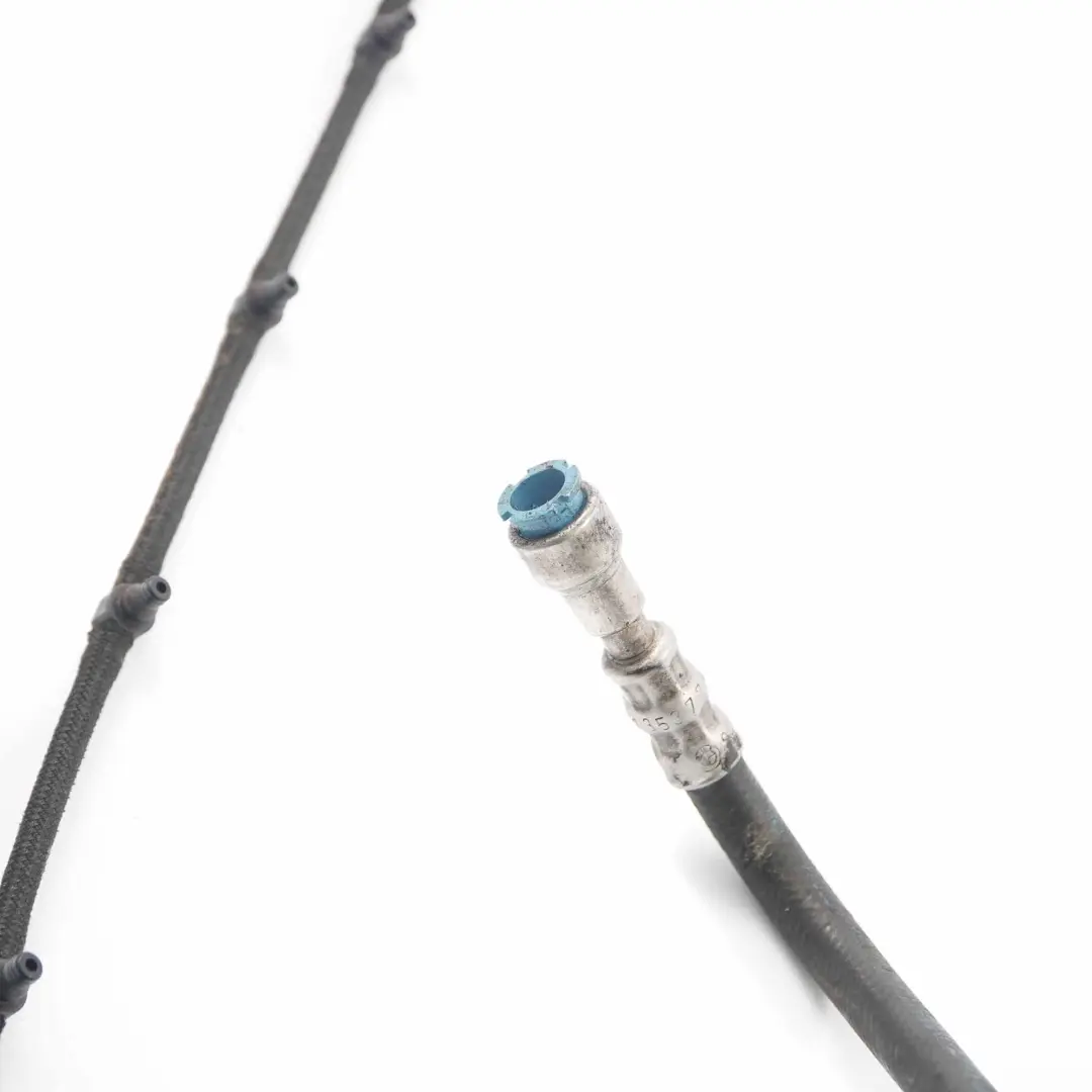 M57N Tubo de retorno combustible Manguera Inyectores para BMW E46 E53 Diesel con número de pieza 7796791 BMW E46 E53 Diesel M57N Tubo de retorno combustible Manguera Inyectores - SKU 7796791 - Número de pieza 7796791