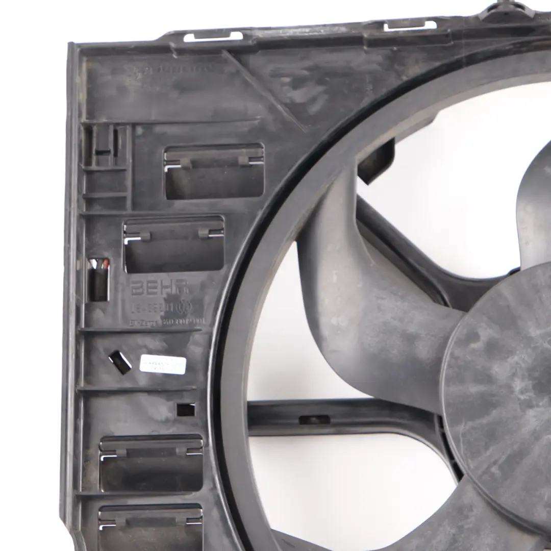 Ventilateur refroidissement du radiateur d'un moteur diesel 7561712 BMW E60 E61 - SKU 7796832 - Numéro de pièce 7796832