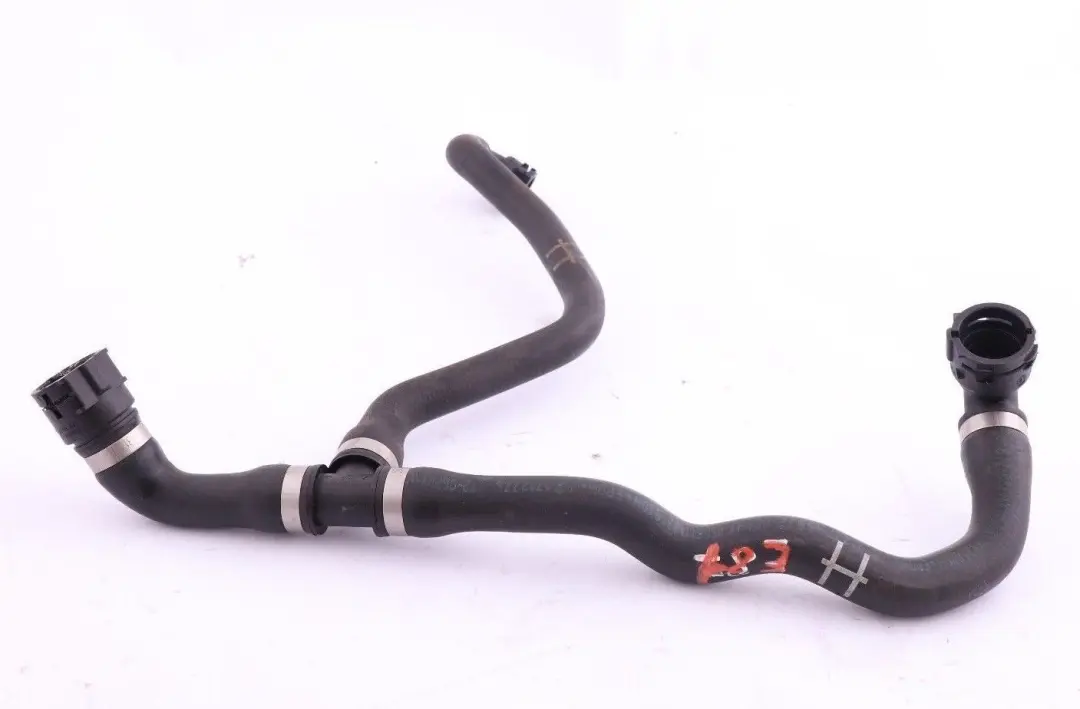 Tuyau pompe huile Reservoir d'huile de boite de vitesses pour BMW E81 E82 E87 LCI à propos du numéro de pièce 7796872 BMW E81 E82 E87 LCI Tuyau pompe huile Reservoir d'huile de boite de vitesses - SKU 7796872 - Numéro de pièce 7796872