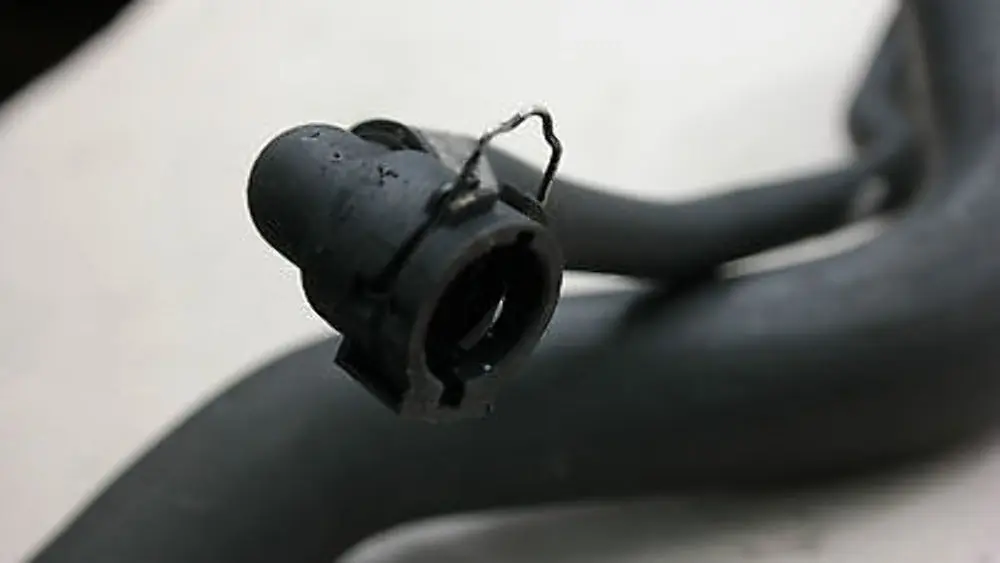 BMW 1 3 er 1 E82 E90 E91 N47 Schlauch Zylinderkopf-Kühler Oben Diesel - SKU 7797257-1 - Teilenummer 7797257