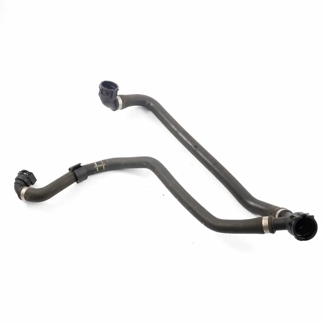 Tuyau Pompe A Eau 1712 pour BMW E82 E90 E91 à propos du numéro de pièce 7797260 BMW E82 E90 E91 Tuyau Pompe A Eau 1712 - SKU 7797260-1 - Numéro de pièce 7797260