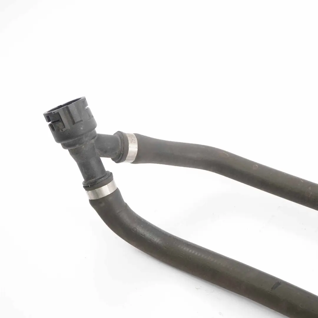 Rury Chłodzenia Wody do BMW E82 E90 o numerze 7797260 BMW E82 E90 Rury Chłodzenia Wody - SKU 7797260-1 - Numer Części 7797260