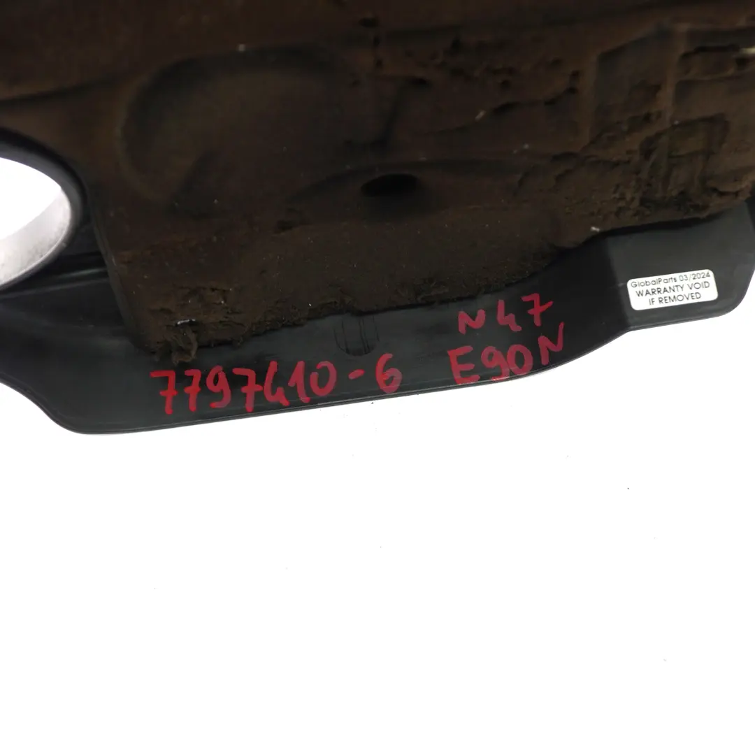 N47 Copertura acustica del motore per BMW E81 E87 E90 LCI 118d 120d 318d 320d 520d con numero di parte 7797410 BMW E81 E87 E90 LCI 118d 120d 318d 320d 520d N47 Copertura acustica del motore - SKU 7797410-6 - Numero di parte 7797410