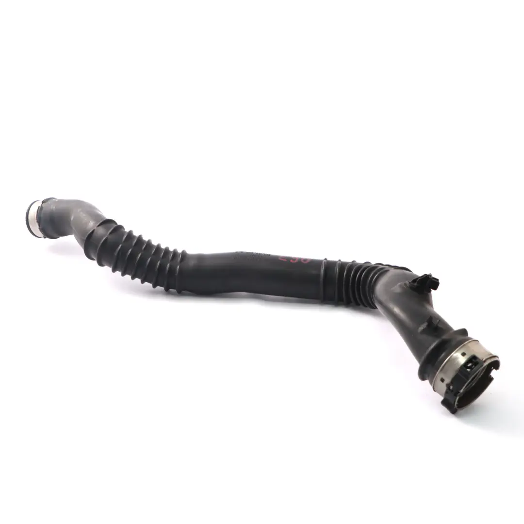 N47 Turbo Intercooler Tubo flessibile Linea aria carica per BMW E82 E90 E91 con numero di parte 7797483 BMW E82 E90 E91 N47 Turbo Intercooler Tubo flessibile Linea aria carica - SKU 7797483-2 - Numero di parte 7797483
