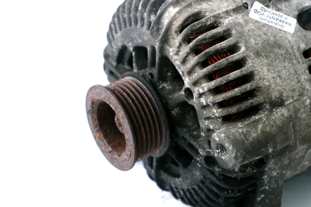 Alternateur Générateur VALEO 170A pour BMW E60 E61 E63 E65 E83 à propos du numéro de pièce 7797521 BMW E60 E61 E63 E65 E83 Alternateur Générateur VALEO 170A - SKU 7797521 - Numéro de pièce 7797521