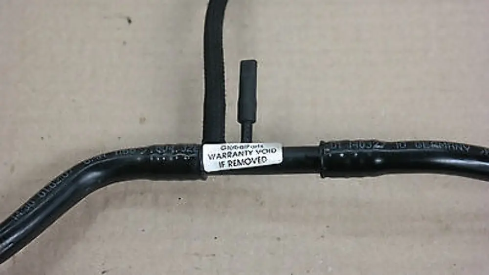 BMW 2 E60 E61N E81 E82 E84 E87N E88 E90N E90 E91 E91N Tuyau d'aspiration - SKU 7797654-2 - Numéro de pièce 7797654