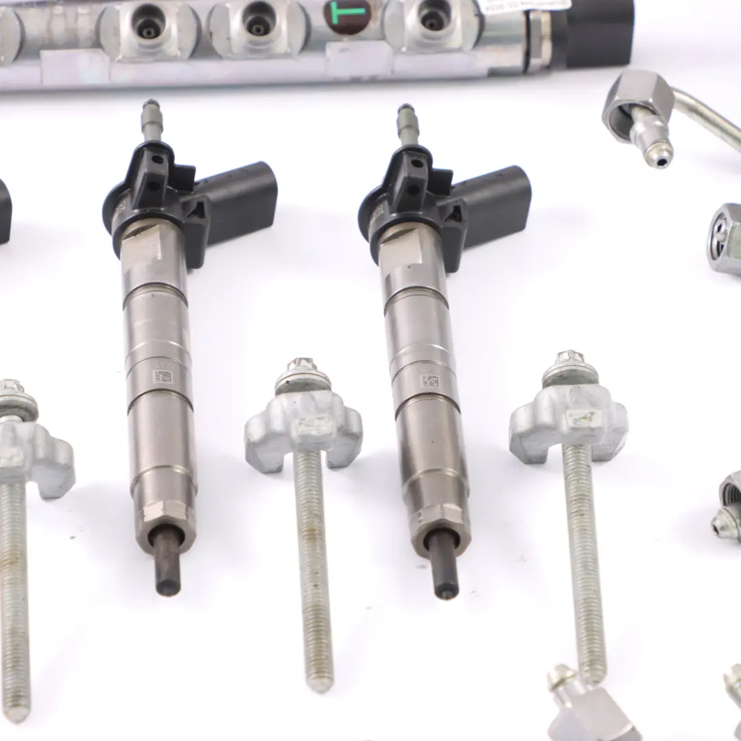 BMW E81 E87 E90 E91 E92 120d 320d Diesel N47 Satz Einspritz Düsen System - SKU 7797877-5 - Teilenummer 7797877