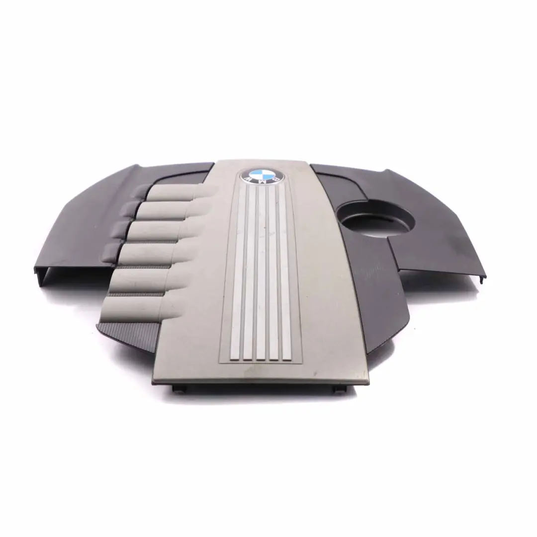 M57N2 Diesel Motor Acoustic Insulation to Engine Cover BMW X5 E70 X6 E71 with Part number 7798374 Engine Cover BMW X5 E70 X6 E71 M57N2 Diesel Motor Acoustic Insulation - SKU 7798374 - Part number 7798374