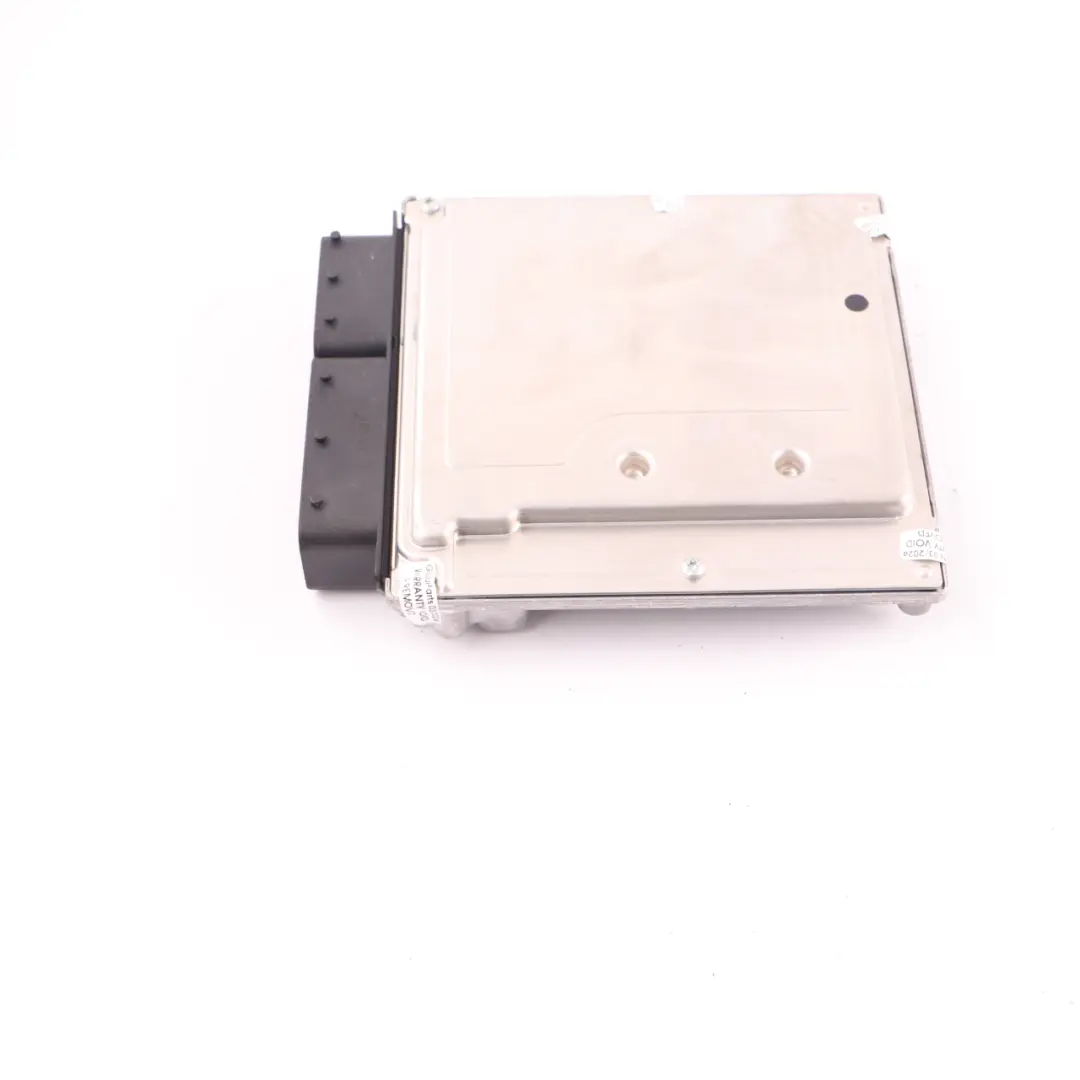 M57N2 231HP ECU Engine Control Unit Module DDE Automatic to BMW E65 730d with Part number 7798506 BMW E65 730d M57N2 231HP ECU Engine Control Unit Module DDE Automatic - SKU 7798506 - Part number 7798506