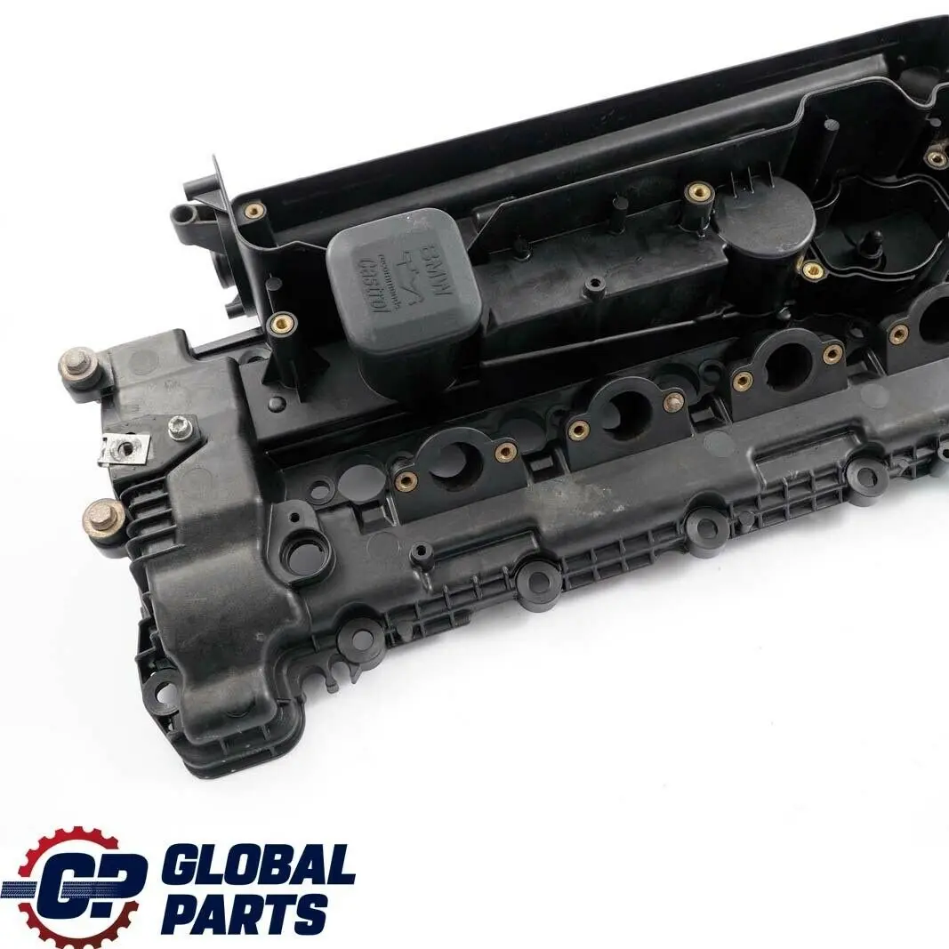 M57N Head Rocker Cylinder Cover 7789395 to BMW 3 5 X5 Series E46 E60 E53 Diesel with Part number 7799221 BMW 3 5 X5 Series E46 E60 E53 Diesel M57N Head Rocker Cylinder Cover 7789395 - SKU 7799221 - Part number 7799221