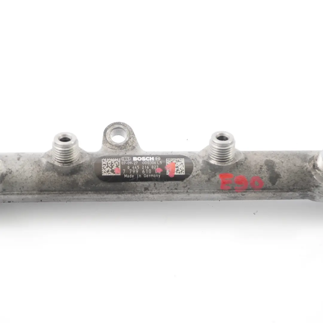 Sensore pressione carburante regolazione valvola Rail per BMW E60 LCI E90 E91 E92 con numero di parte 7805728 BMW E60 LCI E90 E91 E92 Sensore pressione carburante regolazione valvola Rail - SKU 7799610-1 - Numero di parte 7805728