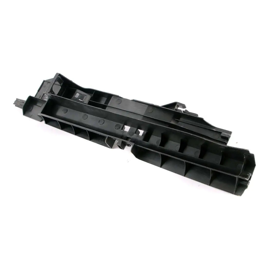 Support de radiateur BMW X5 E70 gauche Support de radiateur  - SKU 7799761 - Numéro de pièce 7799761