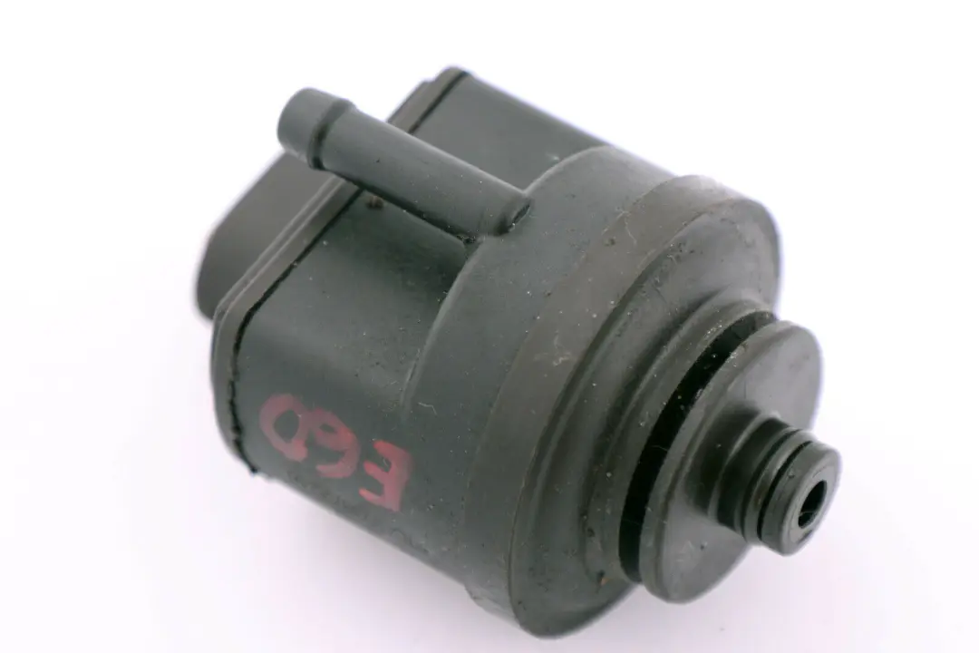 Riscaldatore carburante 4 Pin Pompa per BMW E46 E60 E61 E65 E87 Diesel con numero di parte 8512369 BMW E46 E60 E61 E65 E87 Diesel Riscaldatore carburante 4 Pin Pompa - SKU 7799968 - Numero di parte 8512369