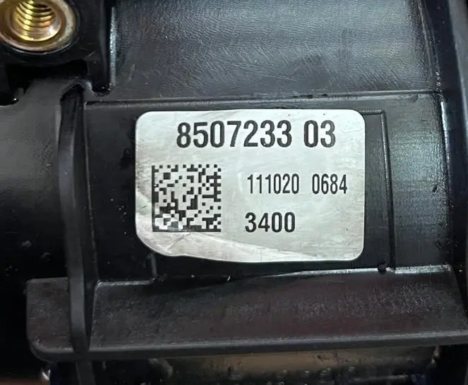 N57 Succion Avec Commande de Clapet pour BMW E90 E91 LCI F10 à propos du numéro de pièce 7800088 BMW E90 E91 LCI F10 N57 Succion Avec Commande de Clapet - SKU 7800088 - Numéro de pièce 7800088