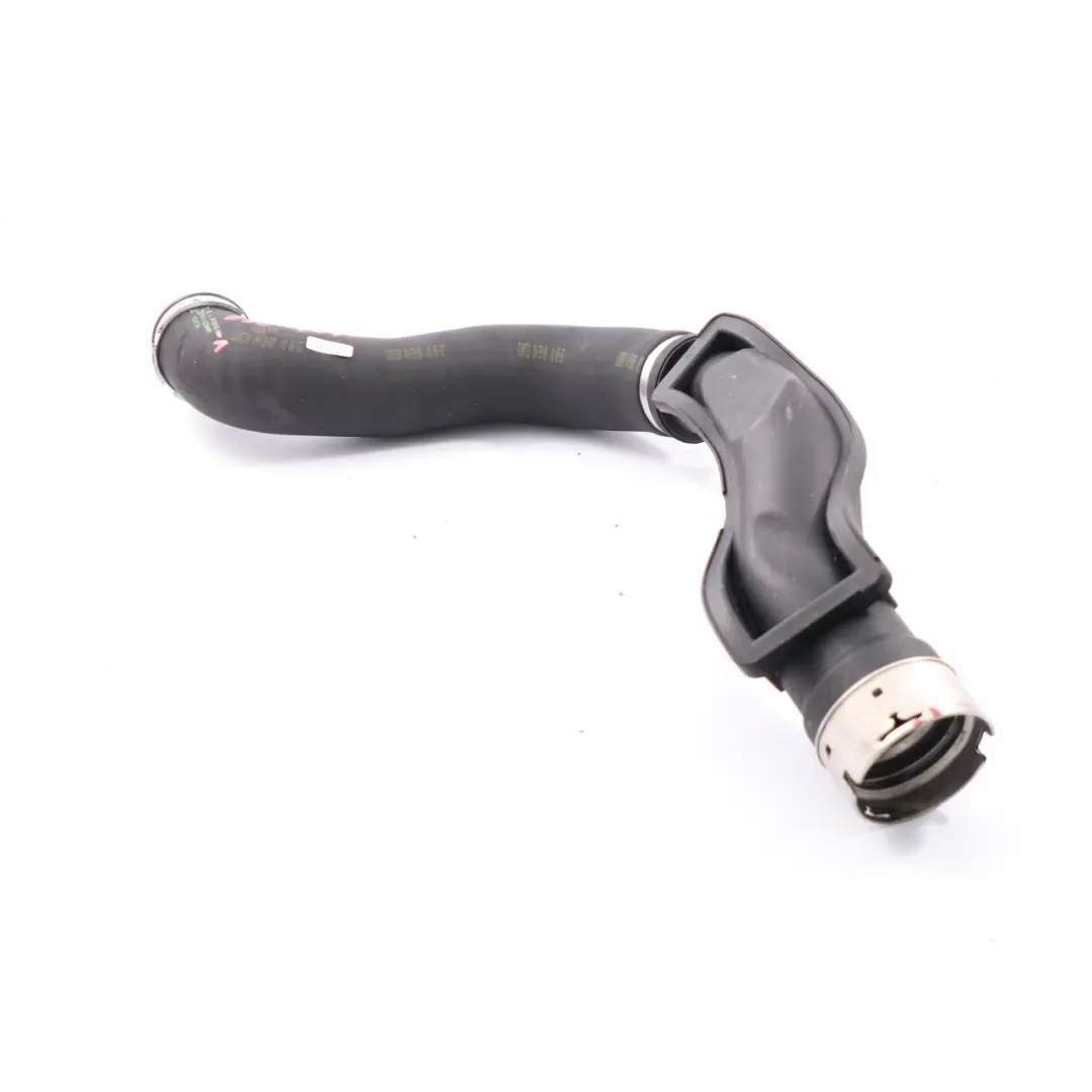 N57 Tuyau conduite d'air suralimentation collecteur diesel pour BMW E90 LCI à propos du numéro de pièce 7800143 BMW E90 LCI N57 Tuyau conduite d'air suralimentation collecteur diesel - SKU 7800143-1 - Numéro de pièce 7800143