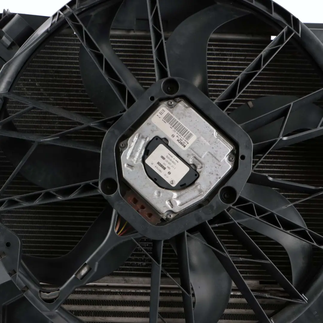 600W Diesel Complete Radiator Fan to BMW 1 3 Series E87 E90 E91 E92 with Part number 7801647 BMW 1 3 Series E87 E90 E91 E92 600W Diesel Complete Radiator Fan - SKU 7801647-2 - Part number 7801647