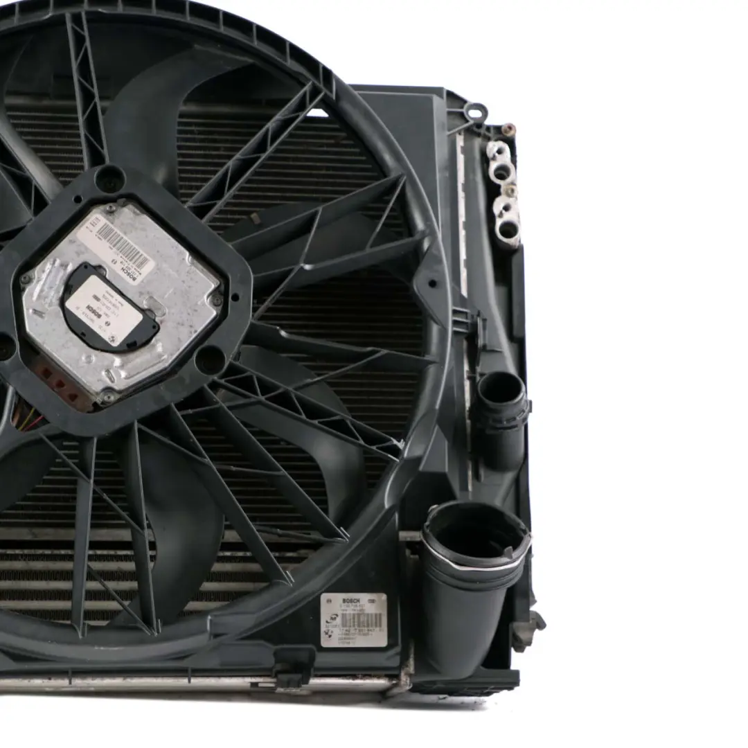 600W Diesel Ventilador Radiador Completo para BMW E87 E90 E91 E92 con número de pieza 7801647 BMW E87 E90 E91 E92 600W Diesel Ventilador Radiador Completo - SKU 7801647-2 - Número de pieza 7801647