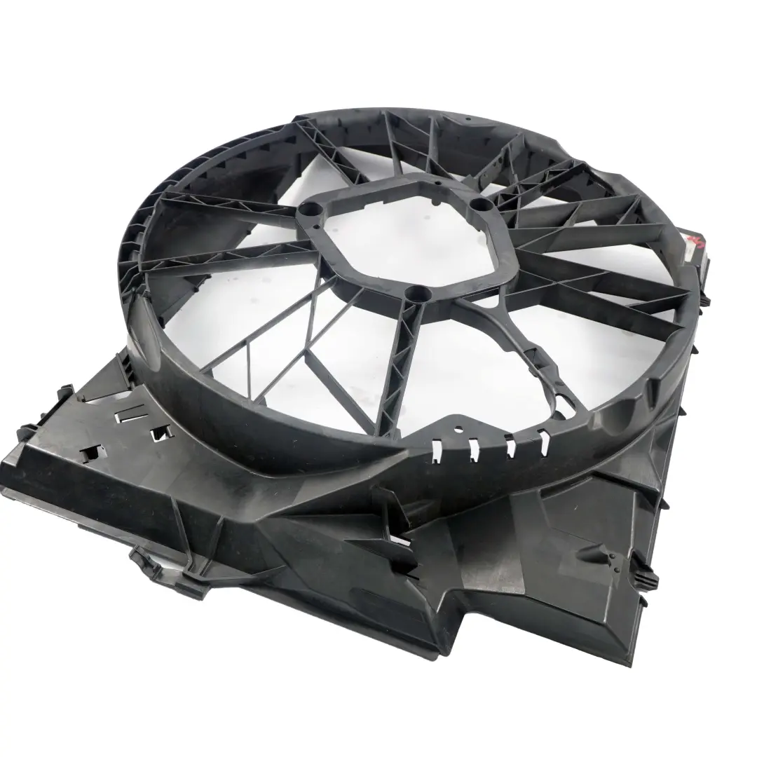 Ventilador Radiador Motor Diesel Carcasa Refrigeracion E90 para BMW E87 con número de pieza 7801647 BMW E87 Ventilador Radiador Motor Diesel Carcasa Refrigeracion E90 - SKU 7801647-5 - Número de pieza 7801647