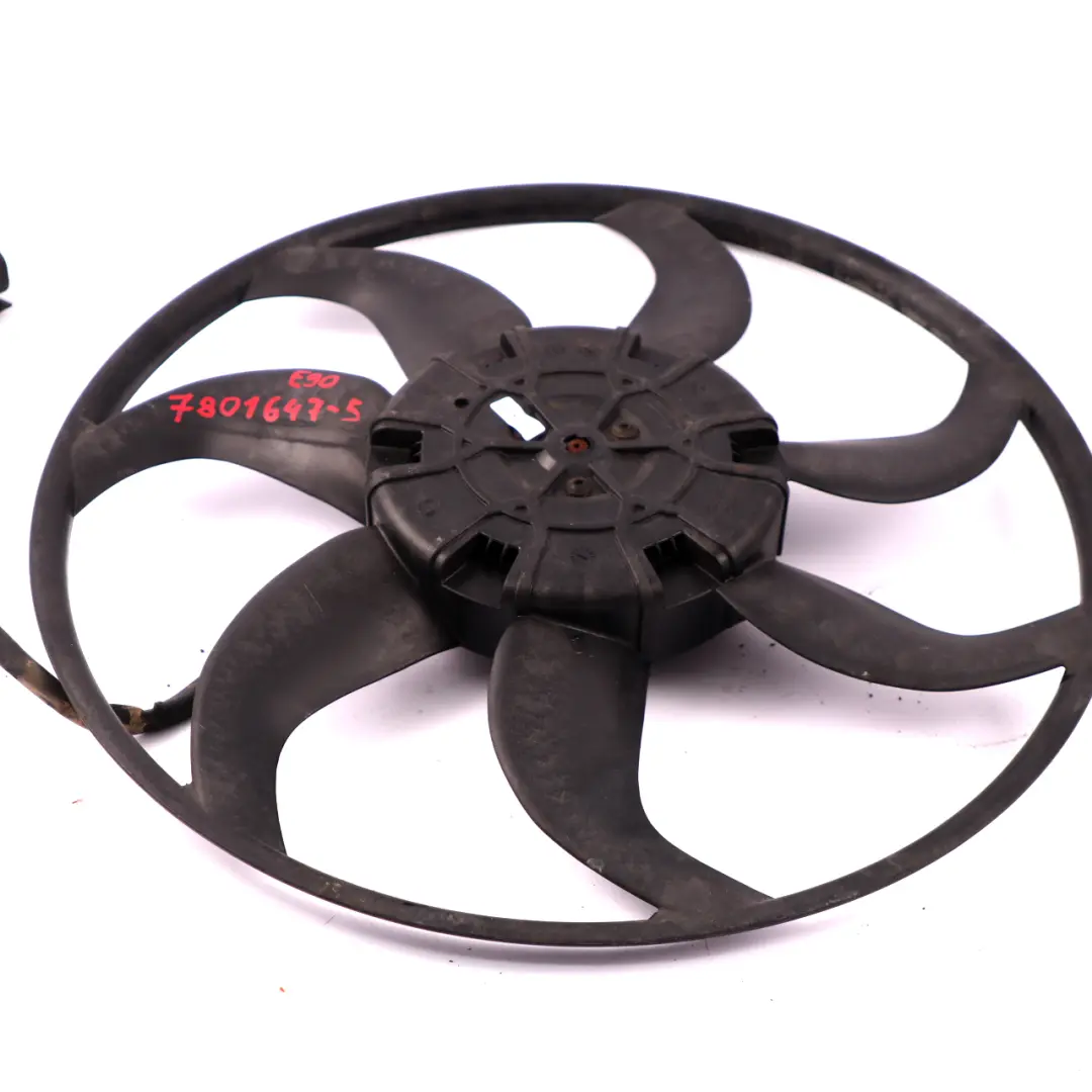 BMW E87 E90 E91 E92 Diesel Engine Cooling Radiator Fan - SKU 7801647 - Part number 7801647