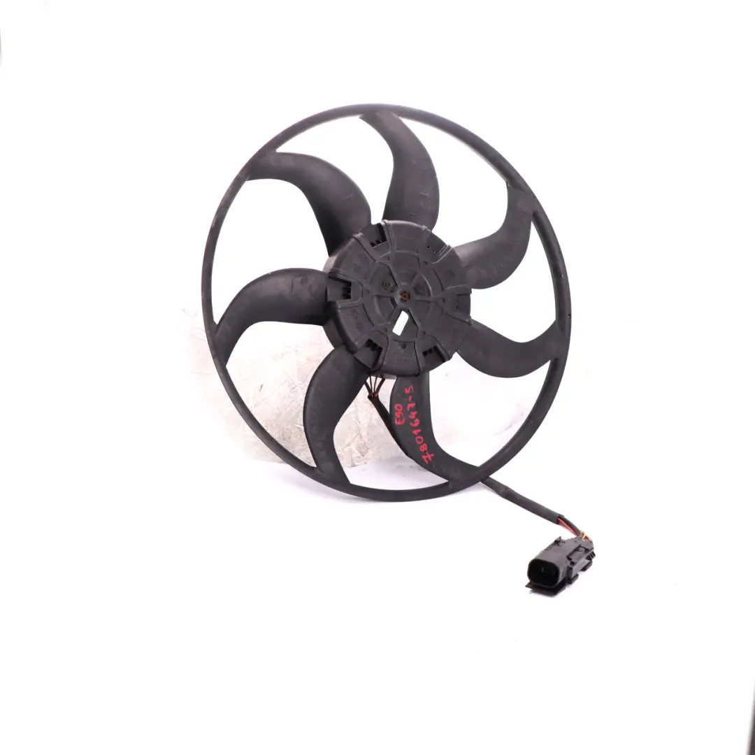 BMW E87 E90 E91 E92 Diesel Motor Refrigeracion Radiador Ventilador - SKU 7801647 - Número de pieza 7801647