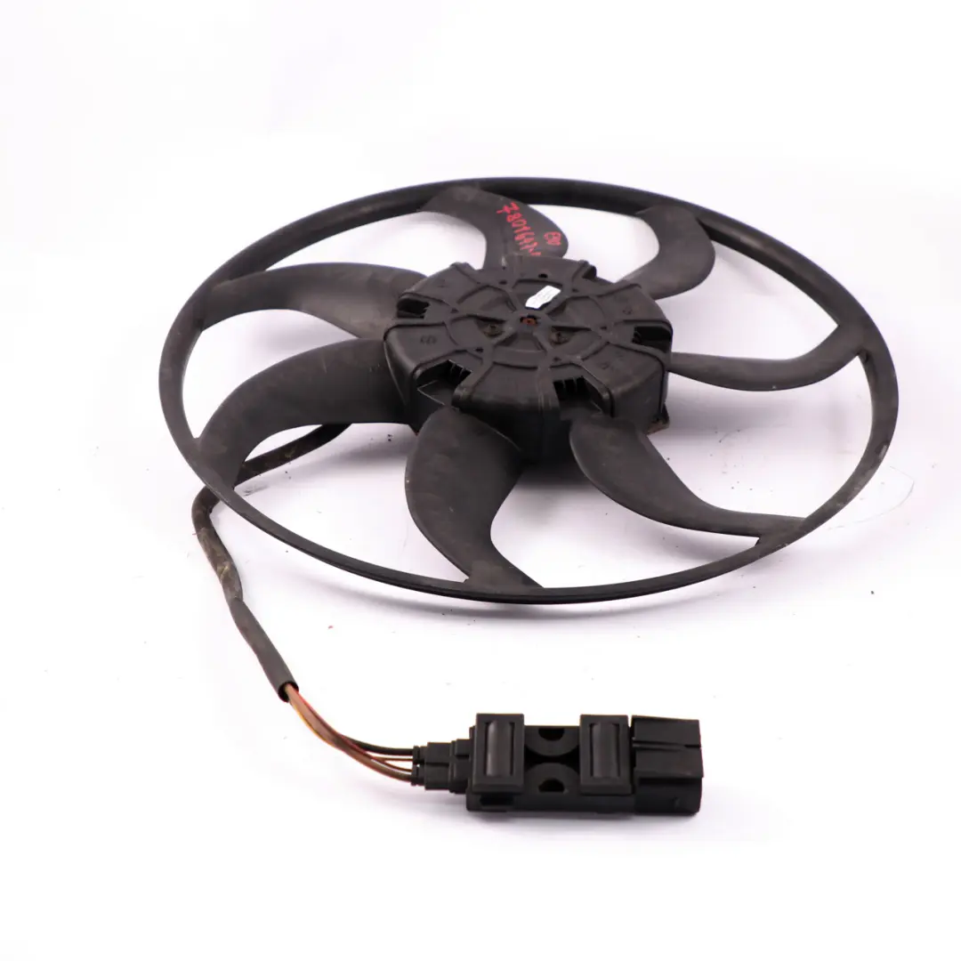 BMW E87 E90 E91 E92 Diesel Motor Refrigeracion Radiador Ventilador - SKU 7801647 - Número de pieza 7801647