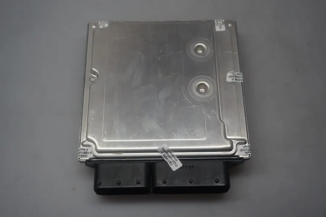 M47N2 120d 320d DDE Engine Control Unit ECU to BMW 1 3 Series 3 E60 E87 E90 with Part number 7801711 BMW 1 3 Series 3 E60 E87 E90 M47N2 120d 320d DDE Engine Control Unit ECU - SKU 7801711-3 - Part number 7801711