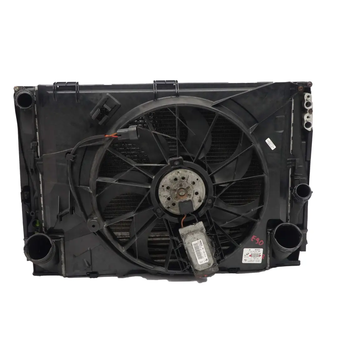 Gehäuse Lüfterzarge mit Lüfter 300W DIESEL N4 für BMW 1 3 er E81 E87 LCI E90 E91 mit Teilenummer 7801993 BMW 1 3 er E81 E87 LCI E90 E91 Gehäuse Lüfterzarge mit Lüfter 300W DIESEL N4 - SKU 7801993-2 - Teilenummer 7801993