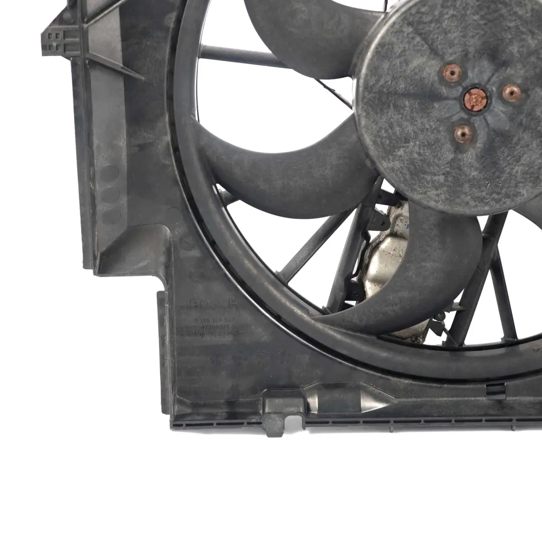 Radiatore Fan Shroud BMW E81 E87 E90 E91 Diesel Radiatore Housing 300W per con numero di parte 7801993 Radiatore Fan Shroud BMW E81 E87 E90 E91 Diesel Radiatore Housing 300W - SKU 7801993-3 - Numero di parte 7801993