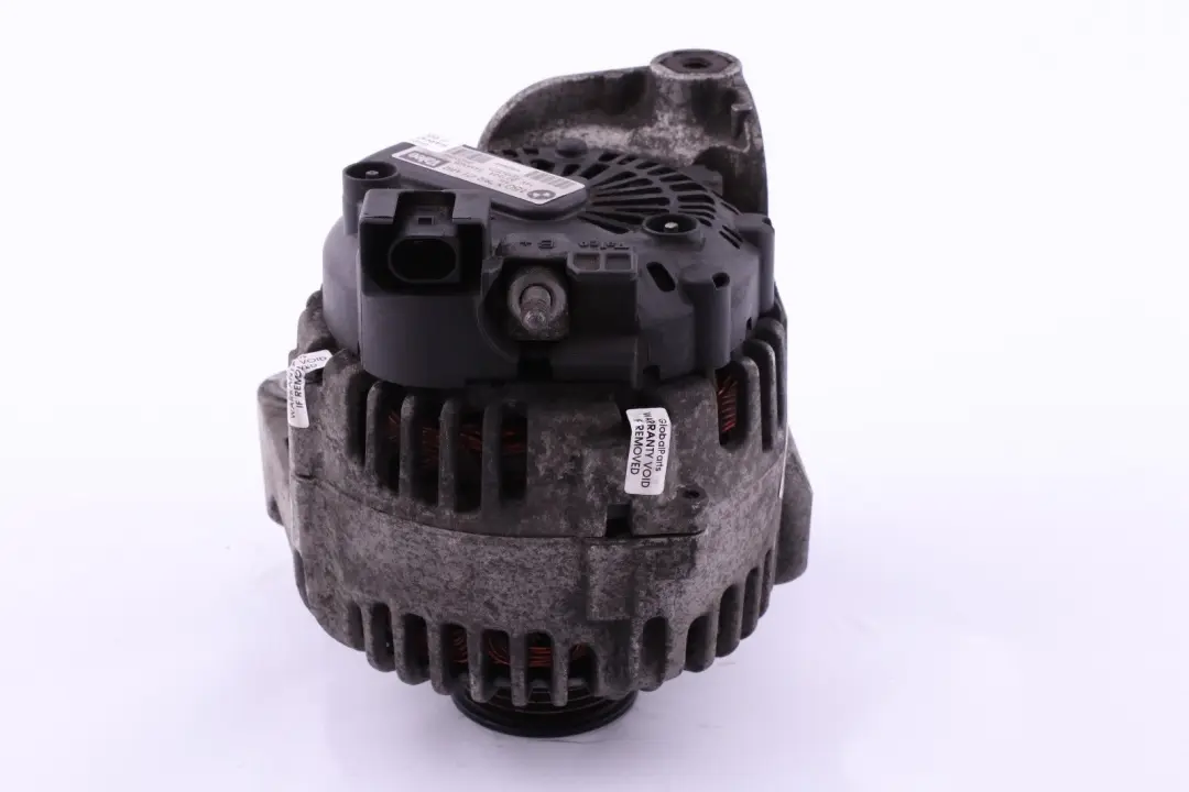 Alternatore Generatore Diesel per BMW E87 E90 E90N E91 E92 E93 con numero di parte 7802471 BMW E87 E90 E90N E91 E92 E93 Alternatore Generatore Diesel - SKU 7802471 - Numero di parte 7802471